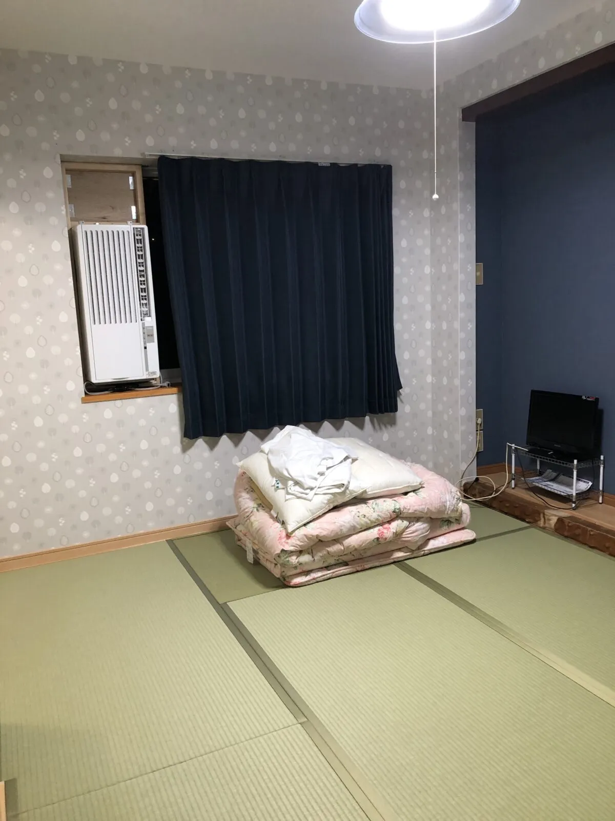 寮