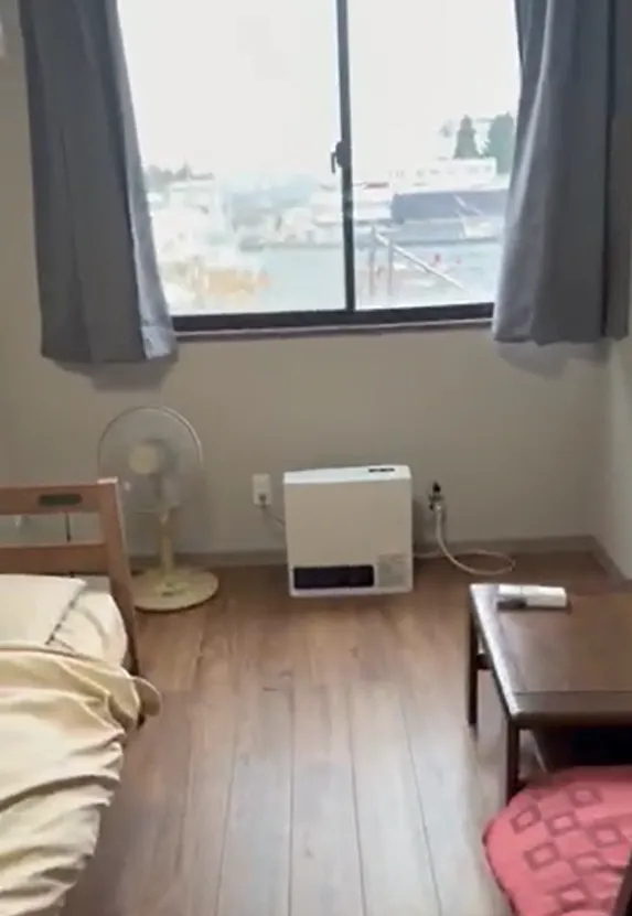 寮イメージ①　※同じ部屋とは限りません。