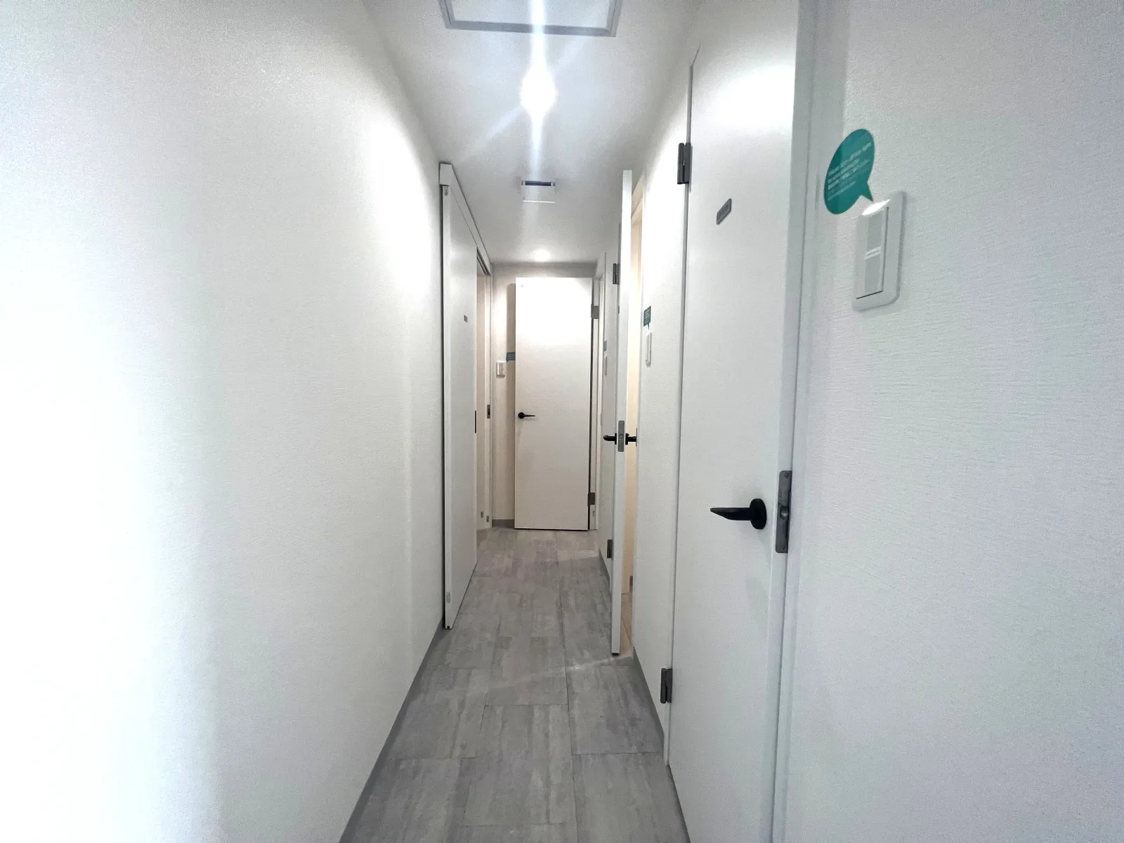 各部屋は鍵付きでプライベートを守れます