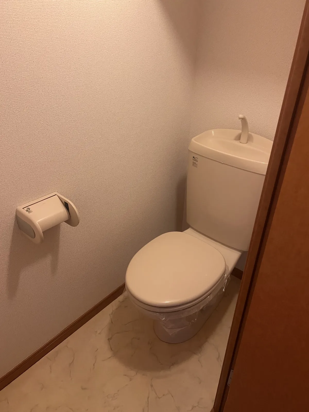 お手洗いも完備