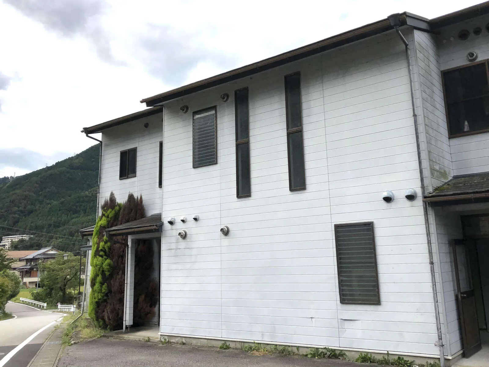 寮の外観