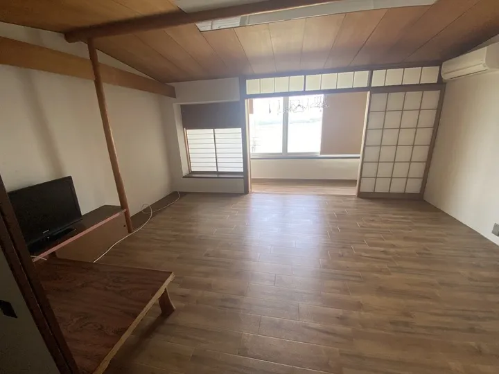 寮