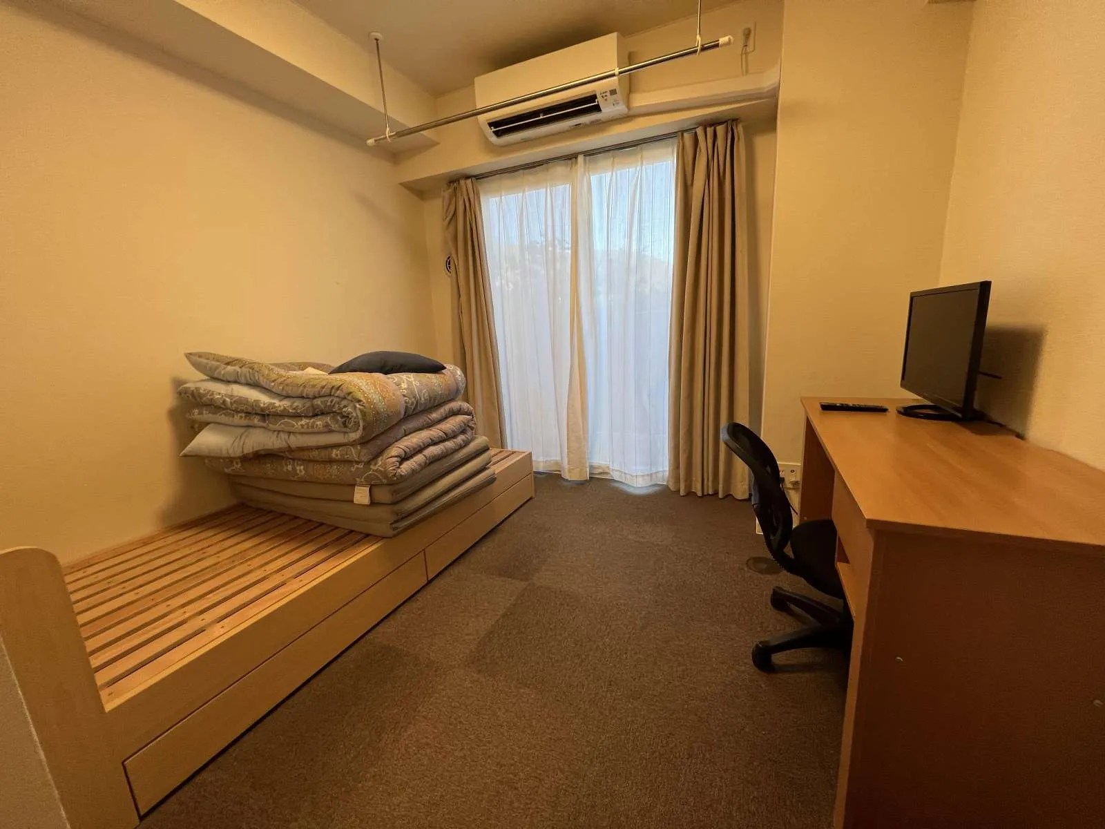 綺麗な1R個室寮でご案内をさせて頂きます。