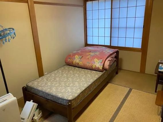 寮