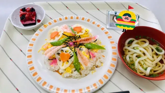 食事も豪華でクリスマスやひな祭りなどイベント毎のスペシャルメニューもございます。