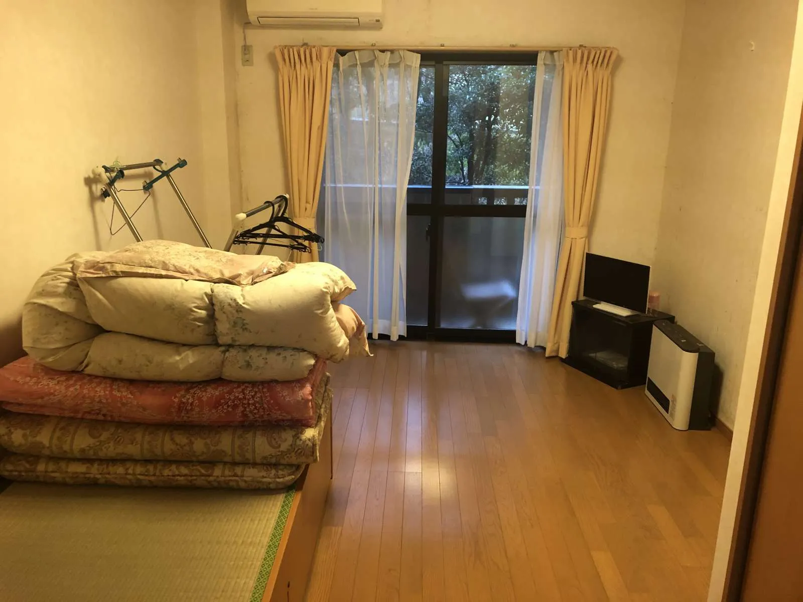 部屋内一例
