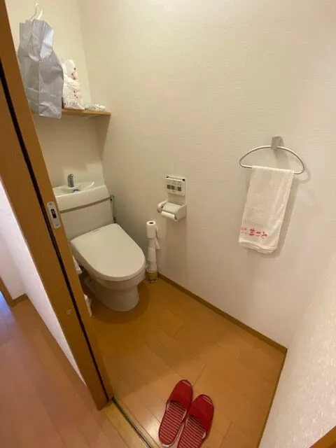 トイレ　女子寮