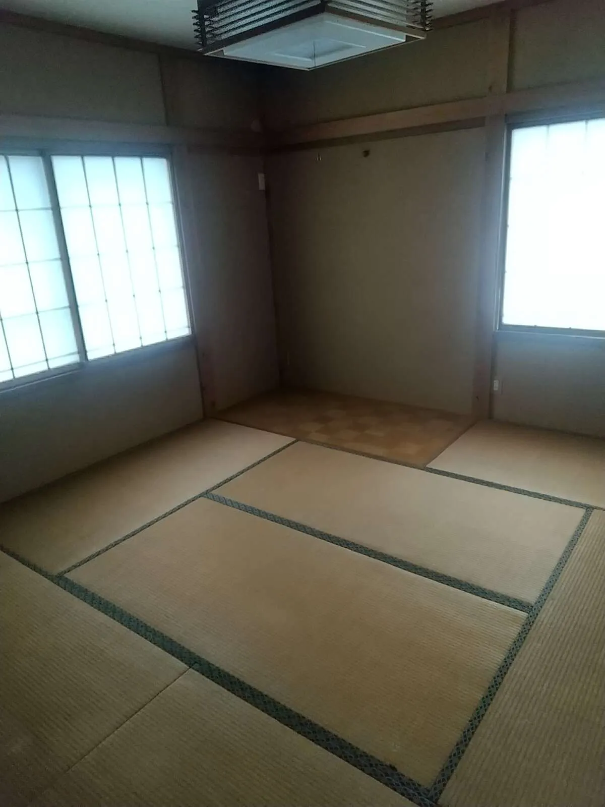 個室内