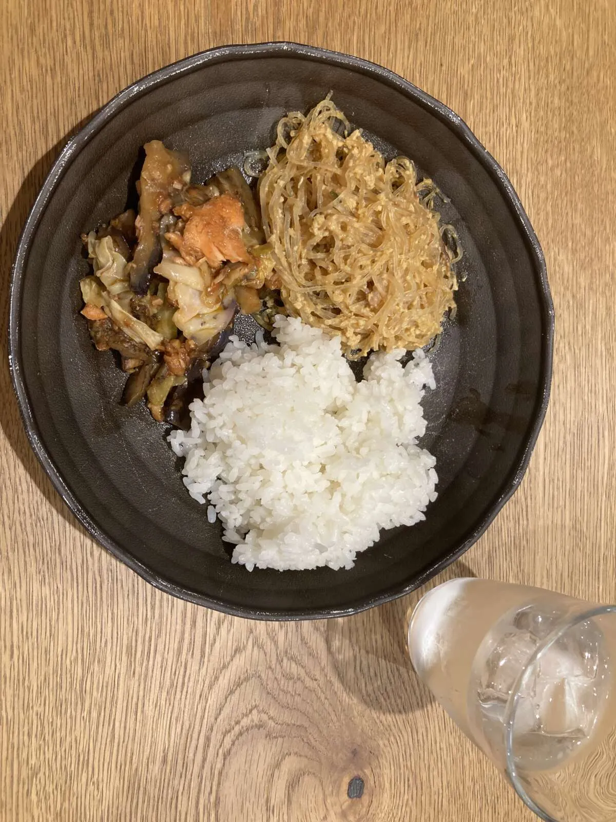 美味しい賄い付き♪