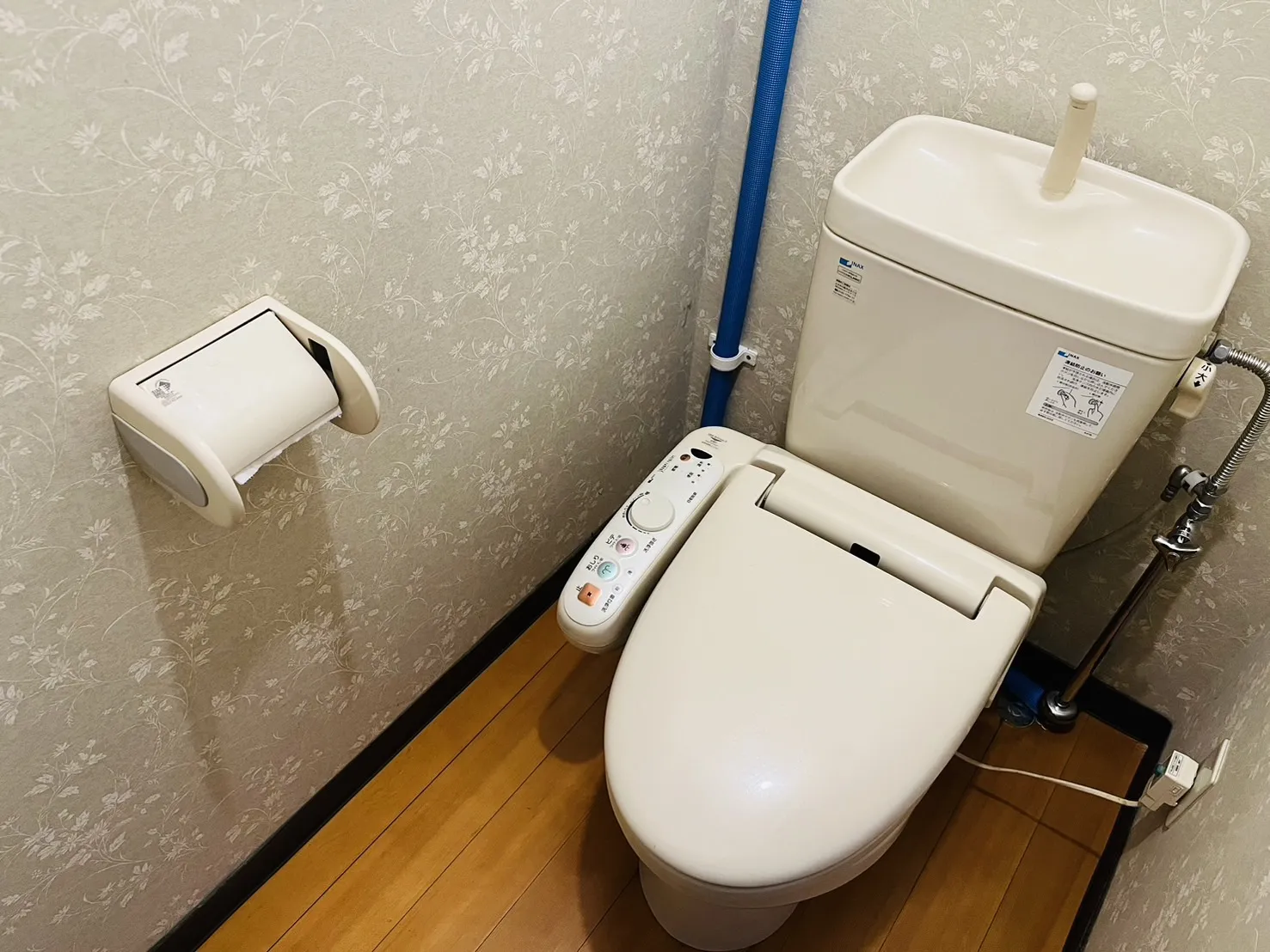 部屋内にトイレ完備