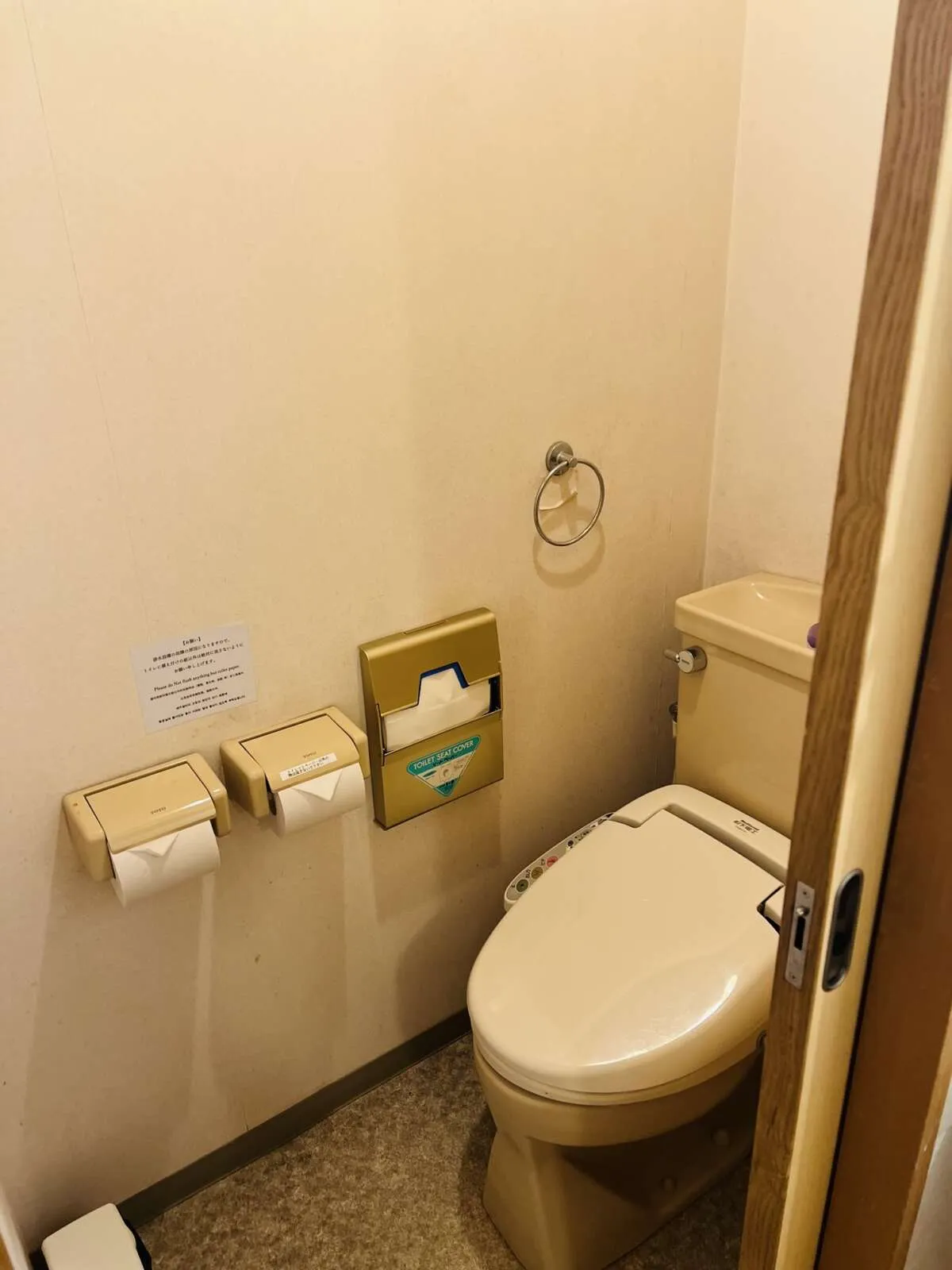 客室寮イメージ