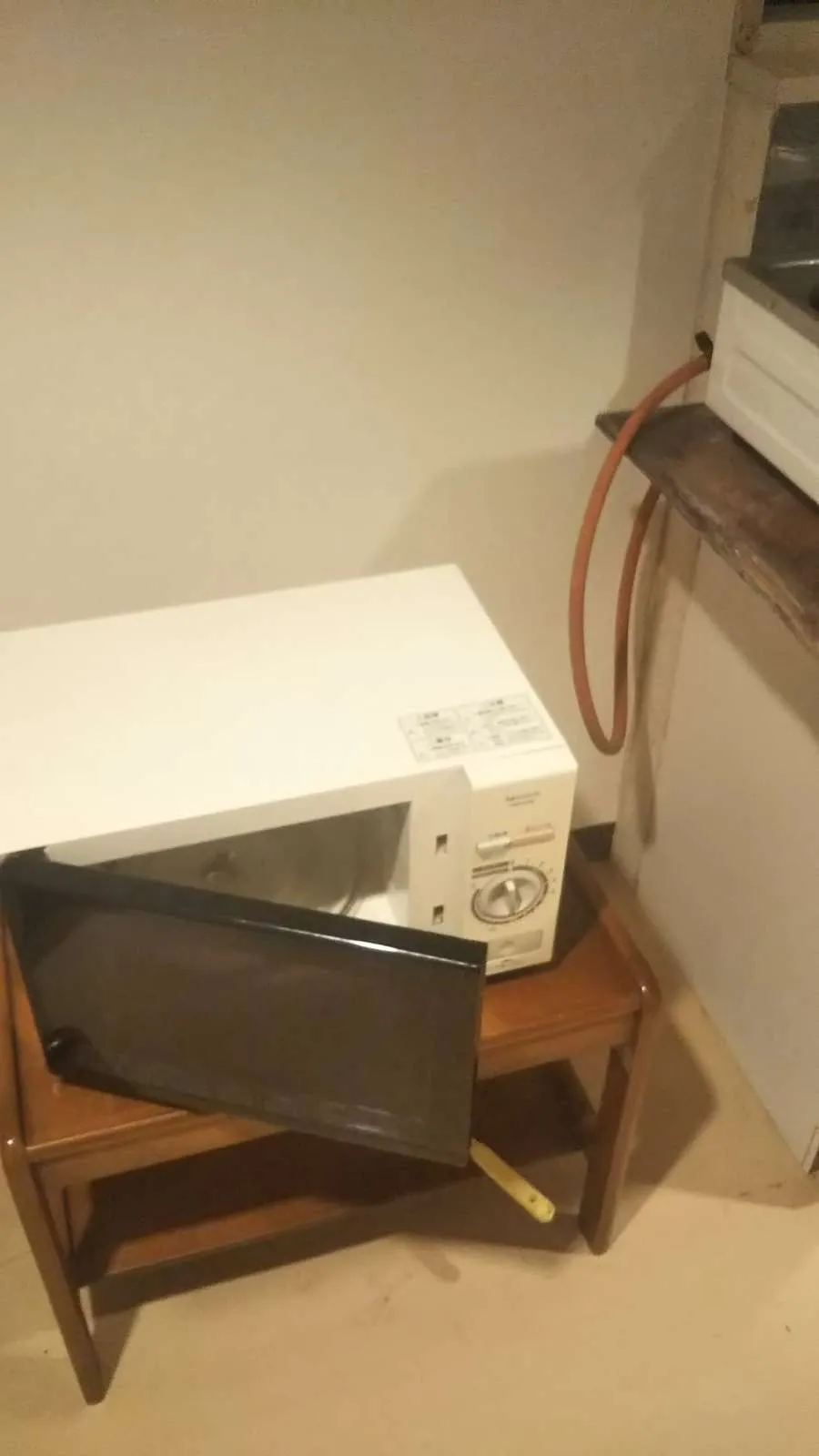 【寮の設備】電子レンジも付いております