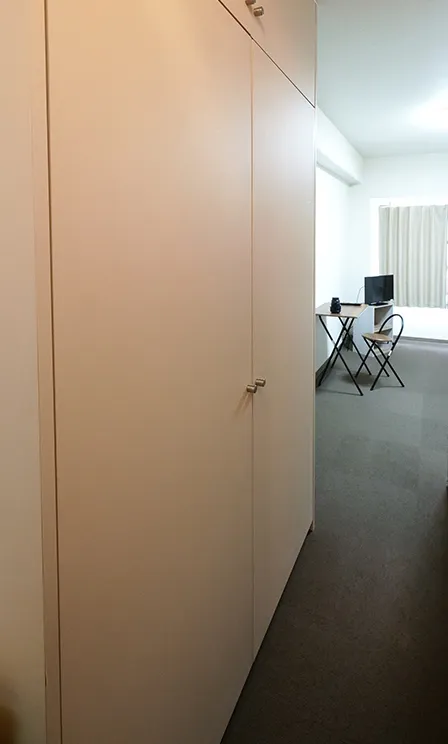 寮