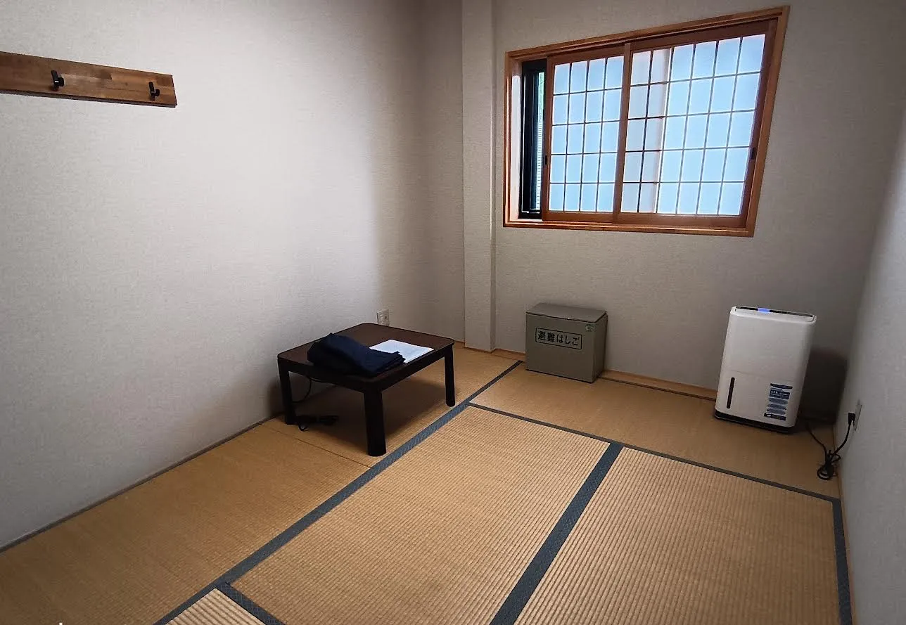 部屋内