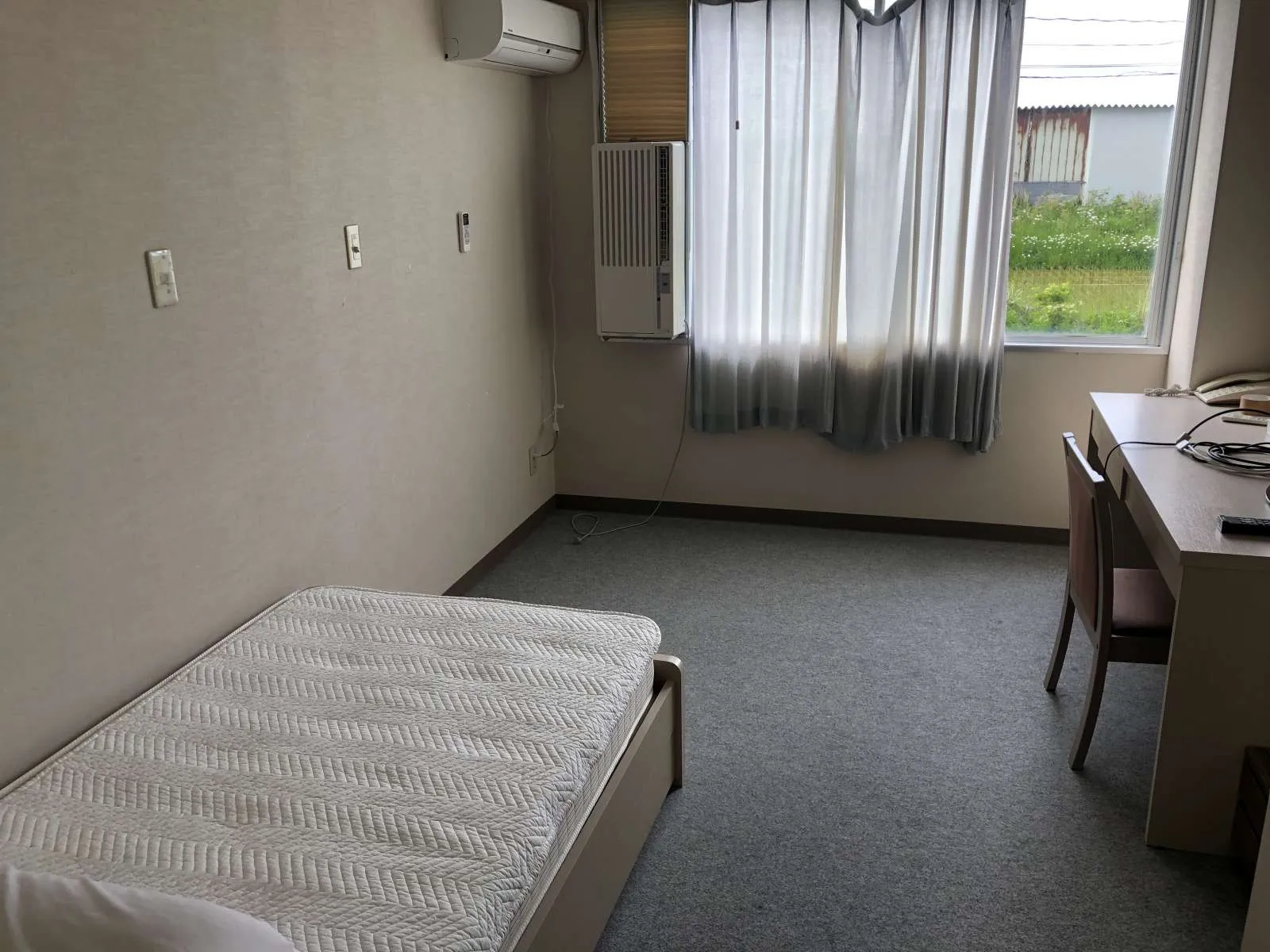 寮のお部屋の一例です。