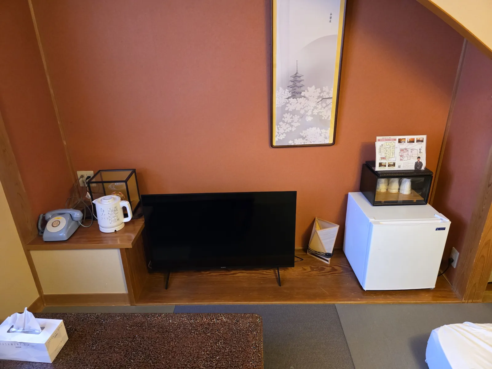 部屋内設備（テレビ・冷蔵庫など）