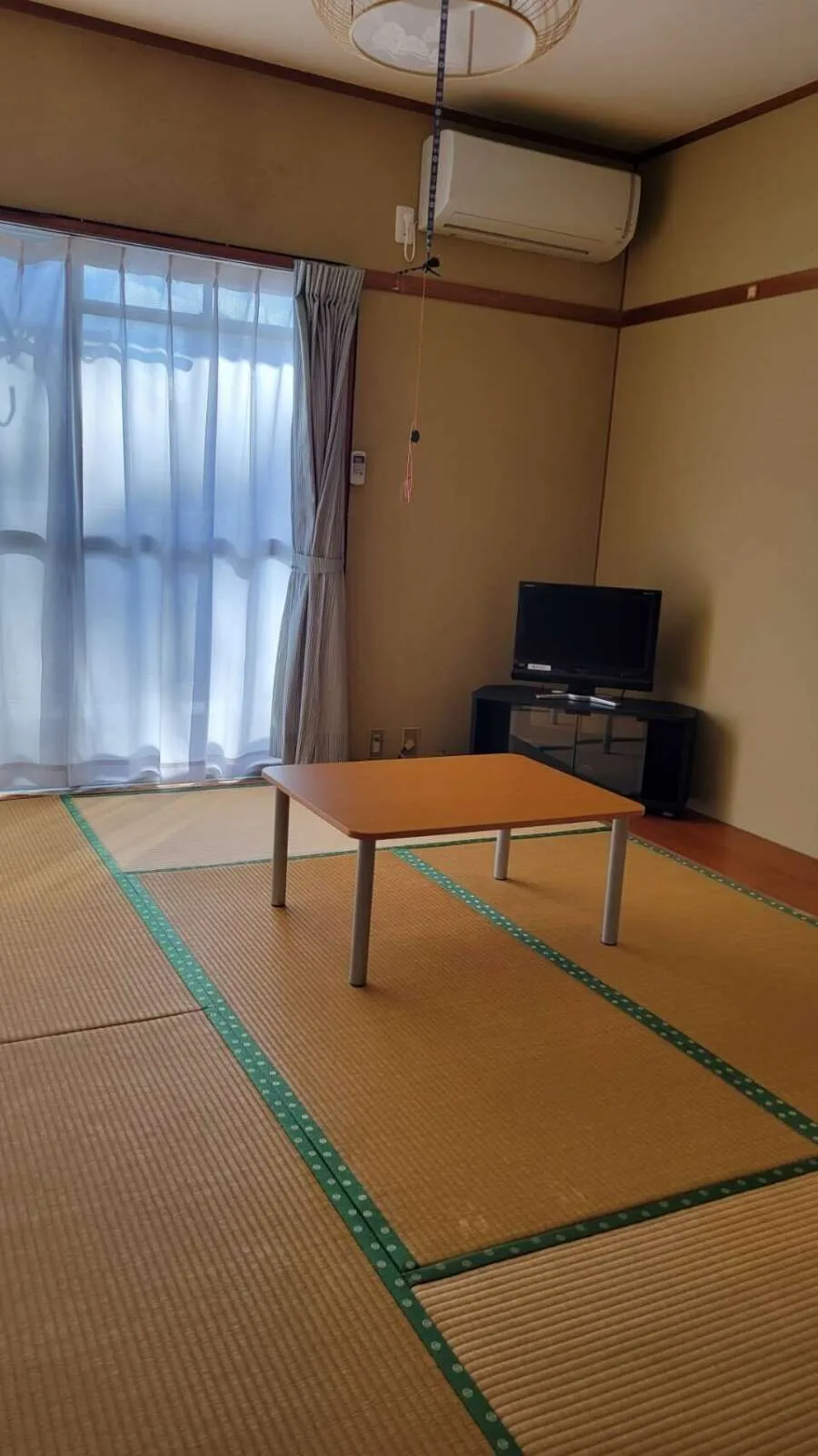 寮
