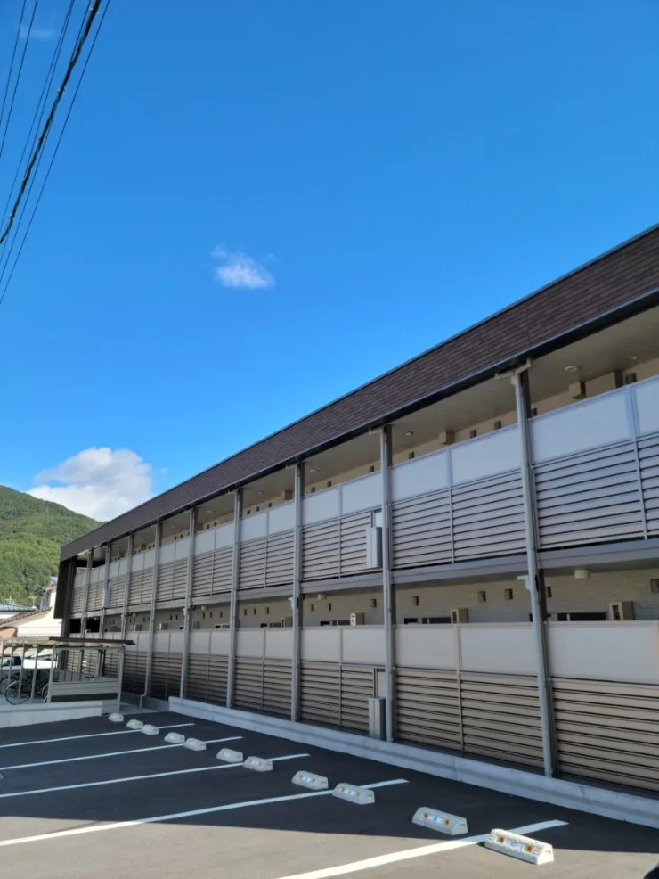 レオパレス寮！車持ち込みも大歓迎です。