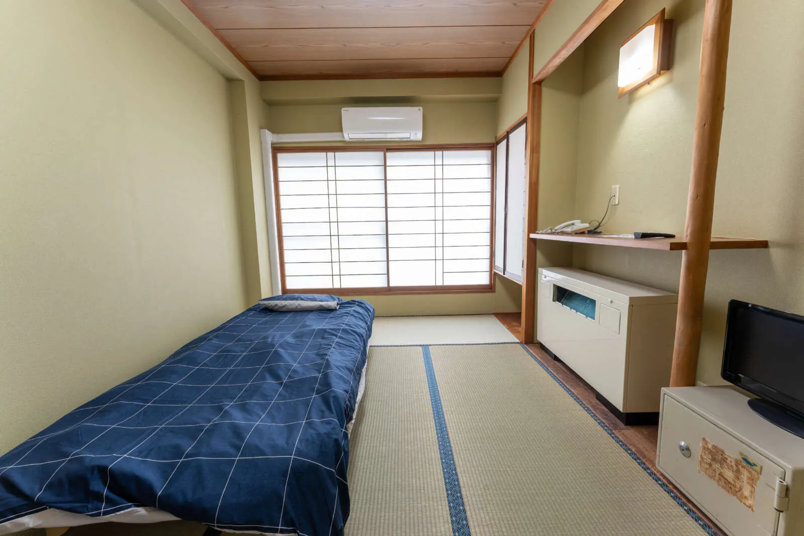 室寮内観イメージ