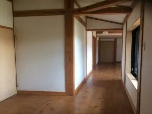 【寮内】広々としたシェアハウス寮です