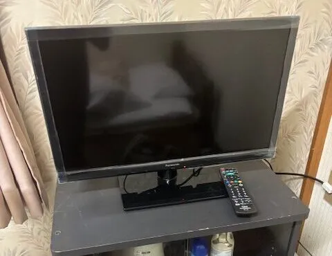 【寮内風景②】テレビは部屋内完備しております。