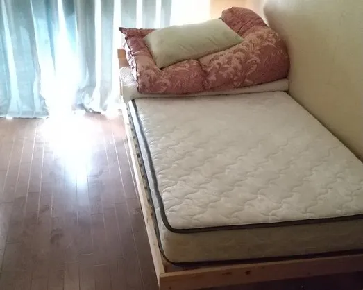 寮：寝室