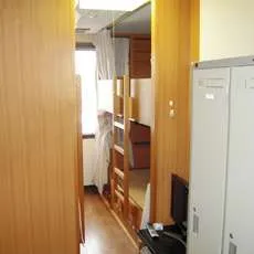 部屋内（2～4名の相部屋です！）