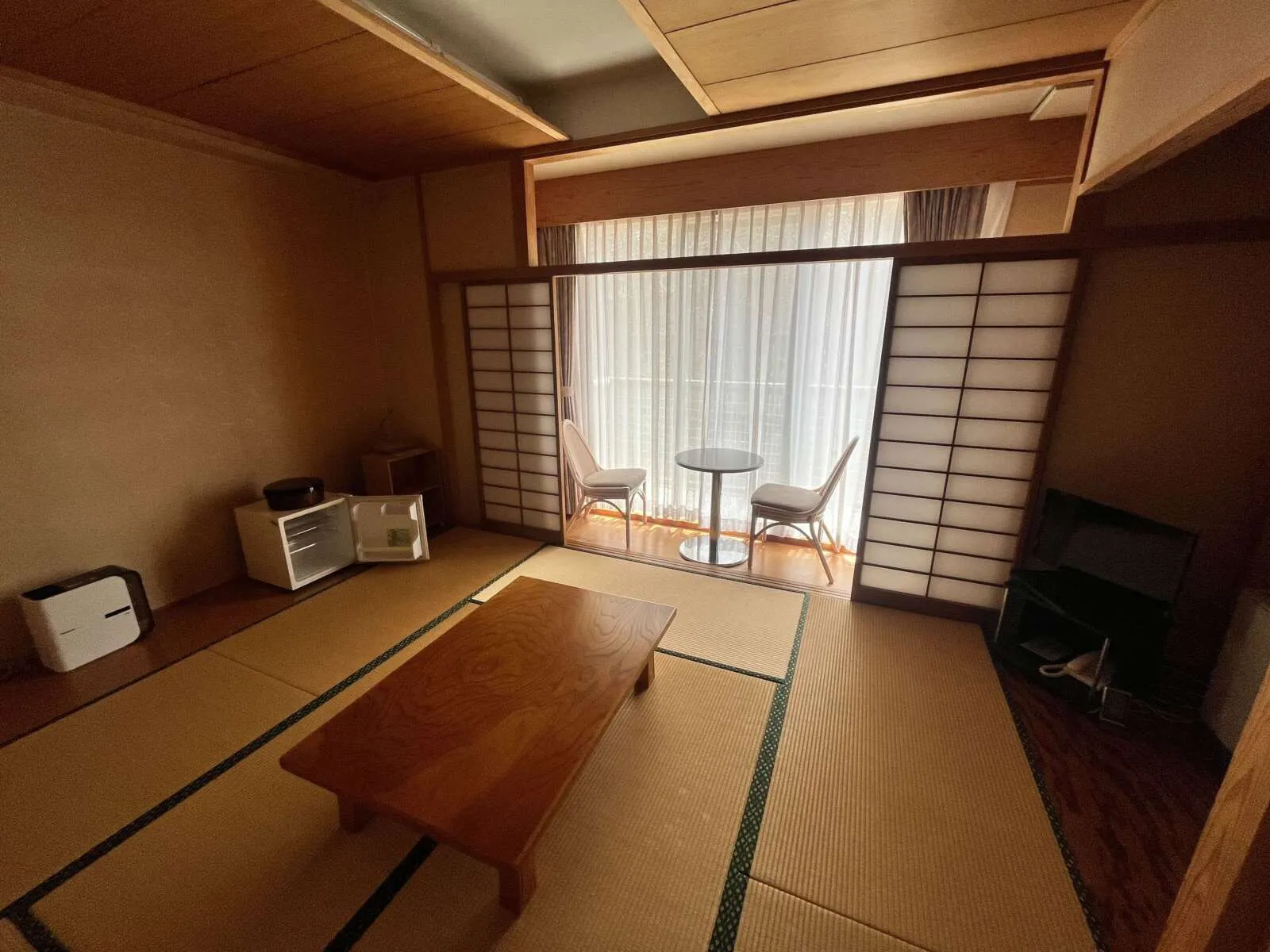 館内寮