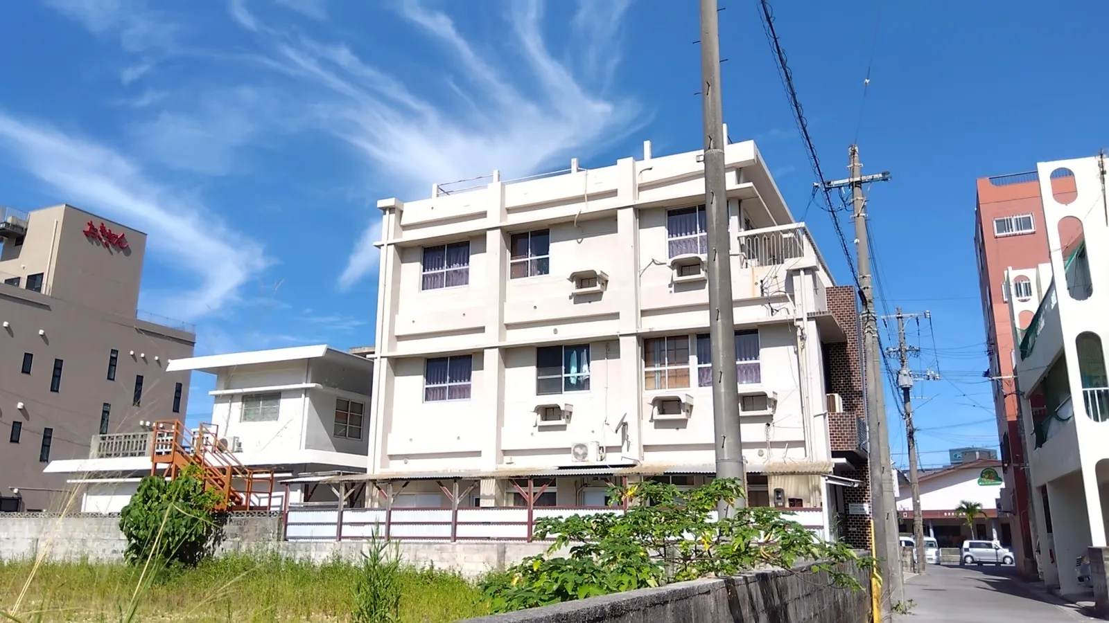 寮の外観