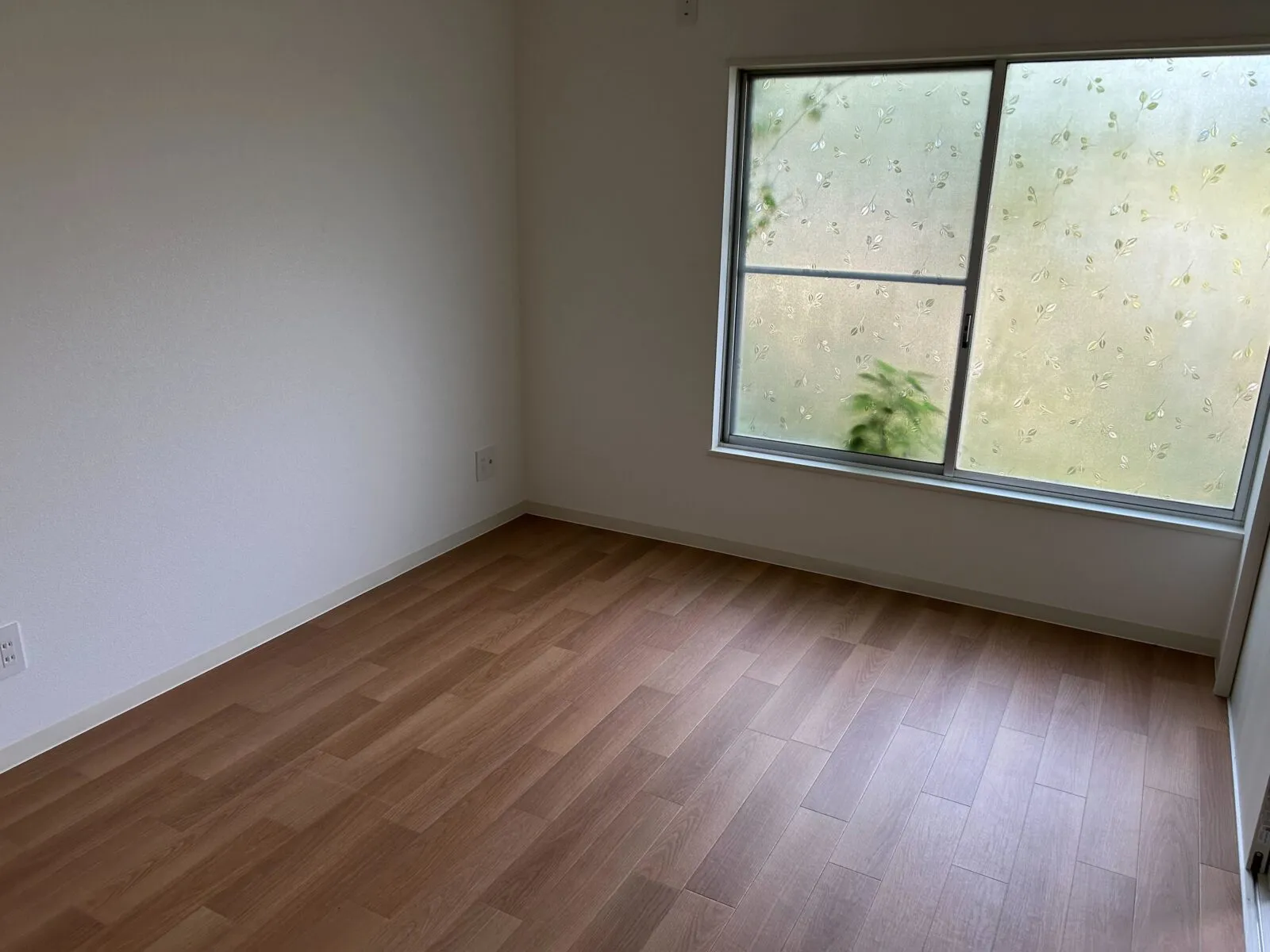【寮】お部屋内はフローリング