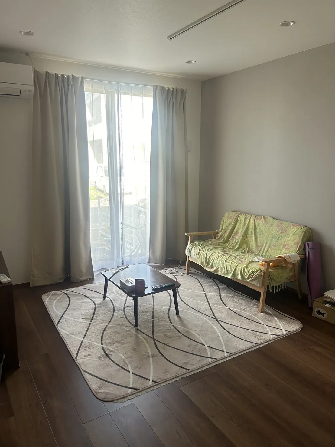 寮