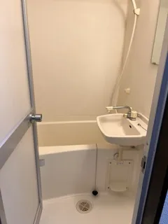 寮