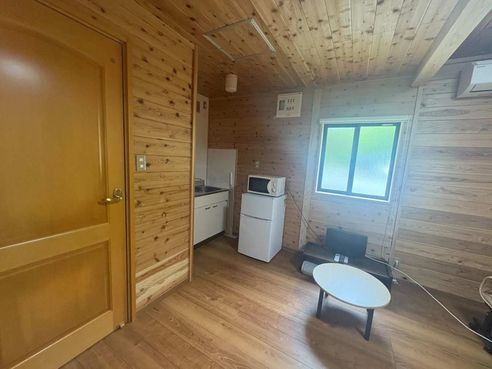 部屋内