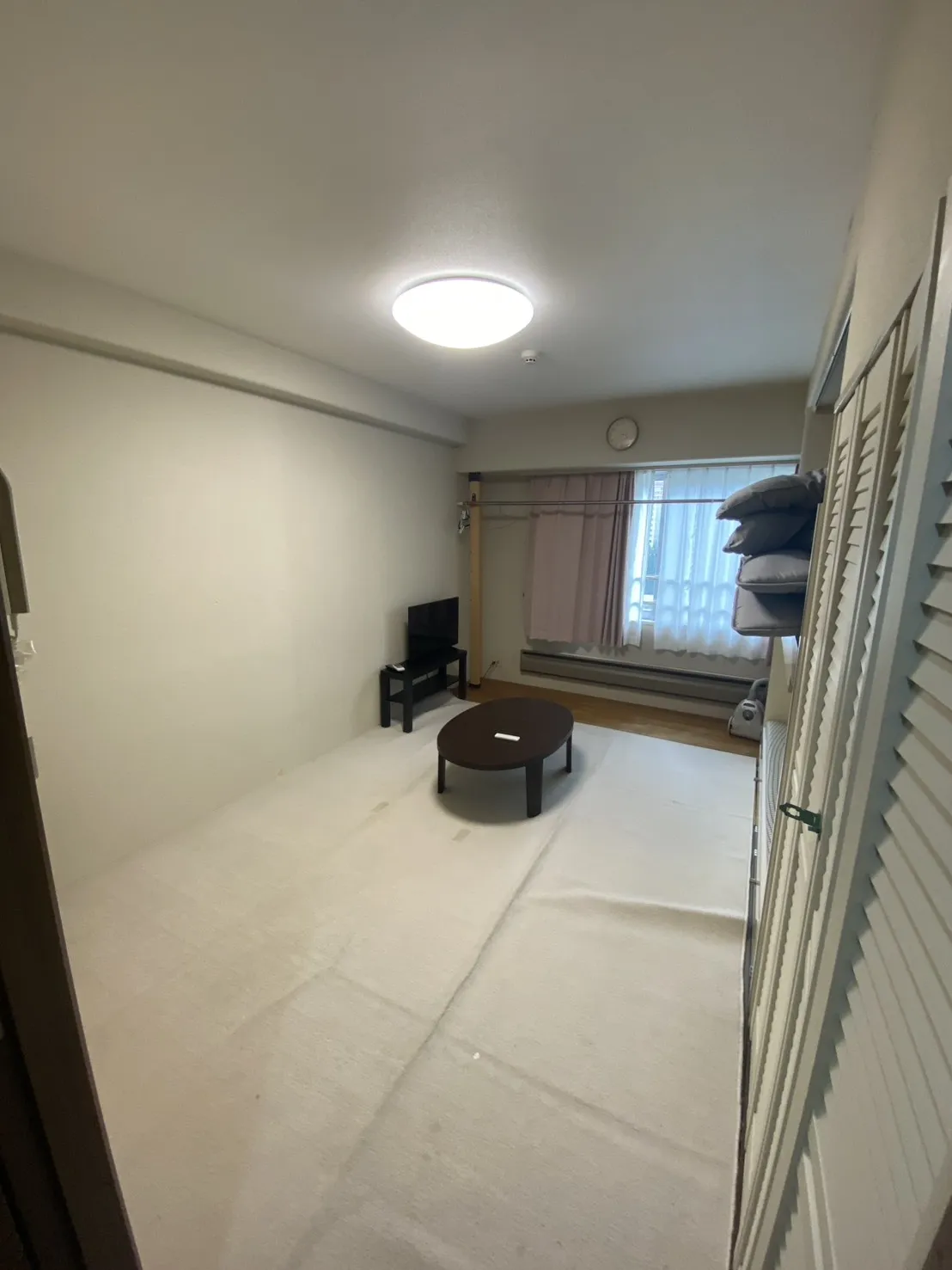 部屋内