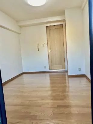 寮