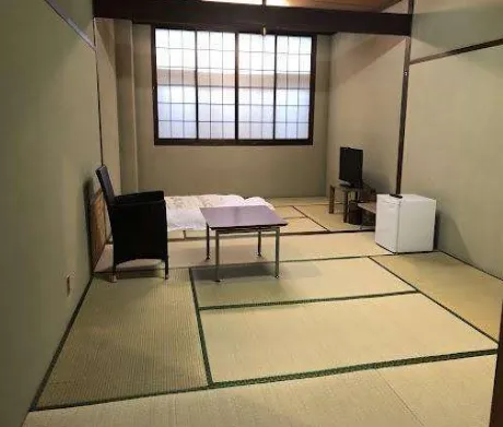 寮