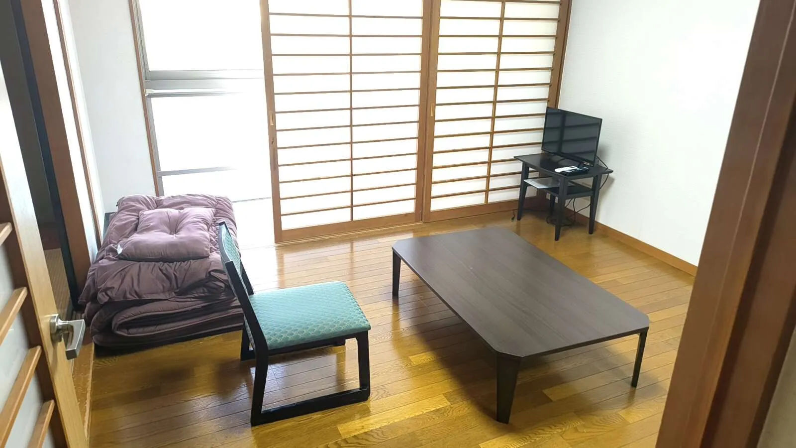 個室内(例)