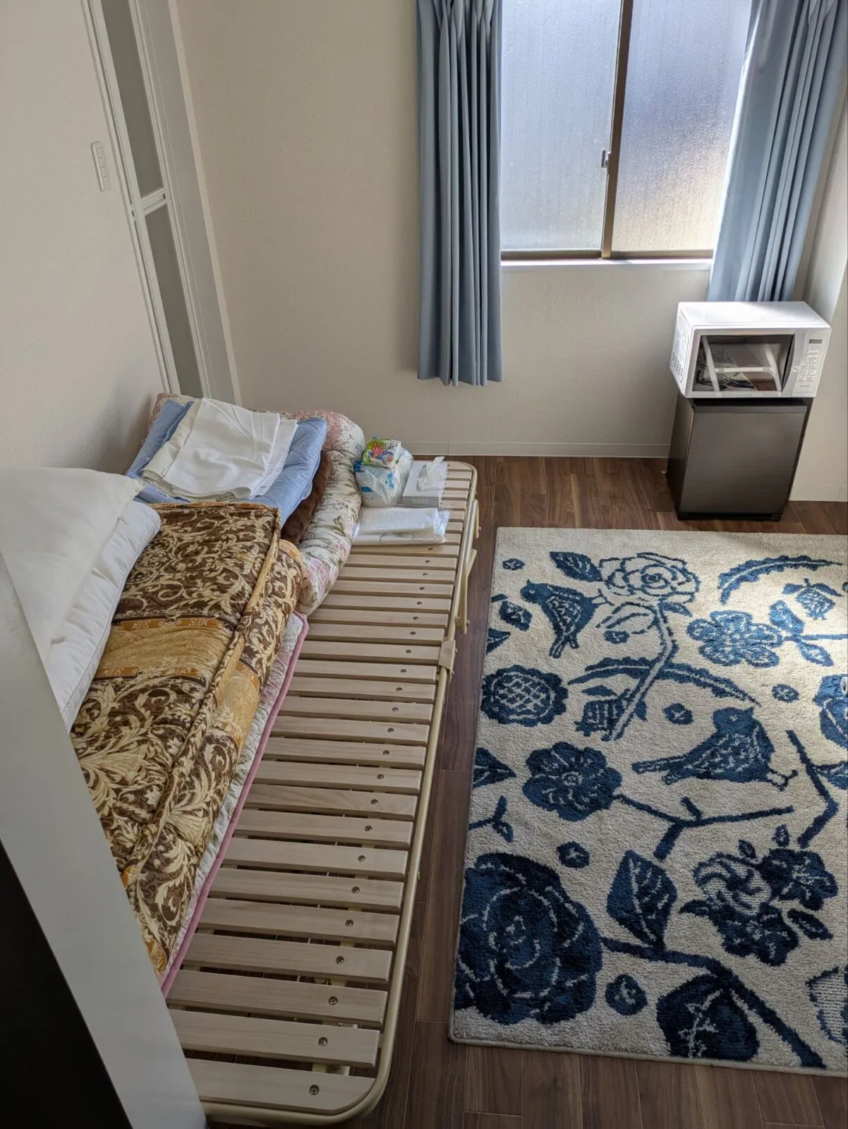 寮部屋内一例