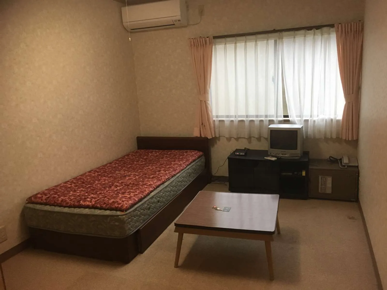 部屋内一例