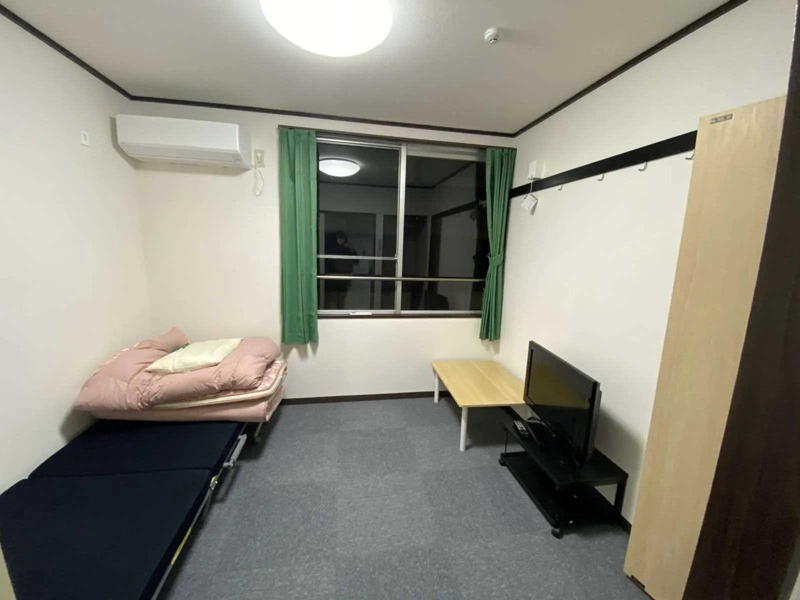 部屋内