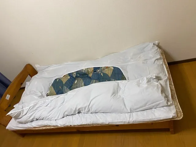 寝具もご用意あります