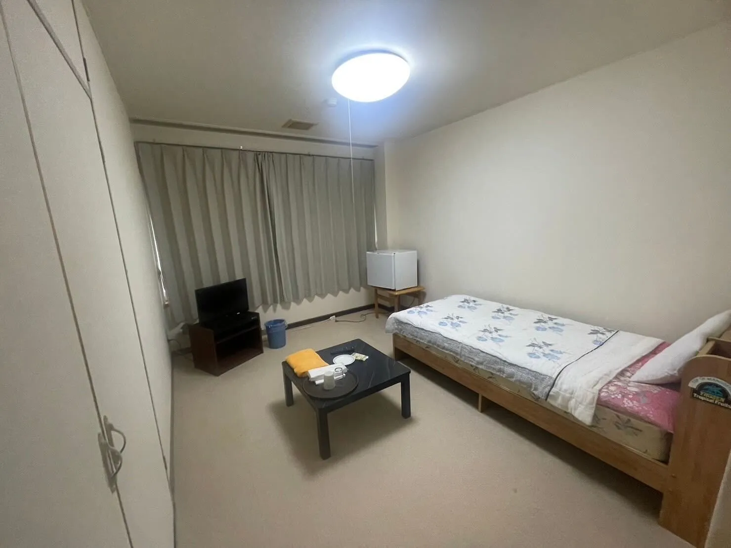 部屋内