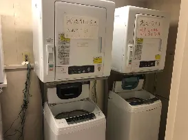 寮の共同洗濯機の一例