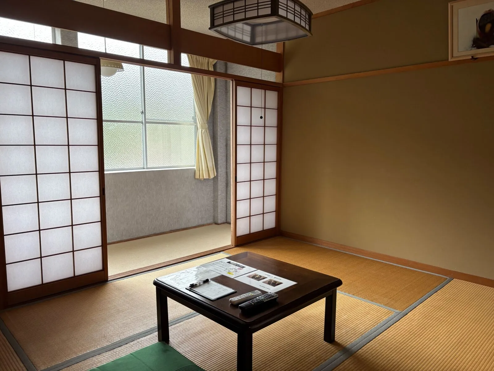 部屋内風景