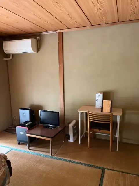 寮