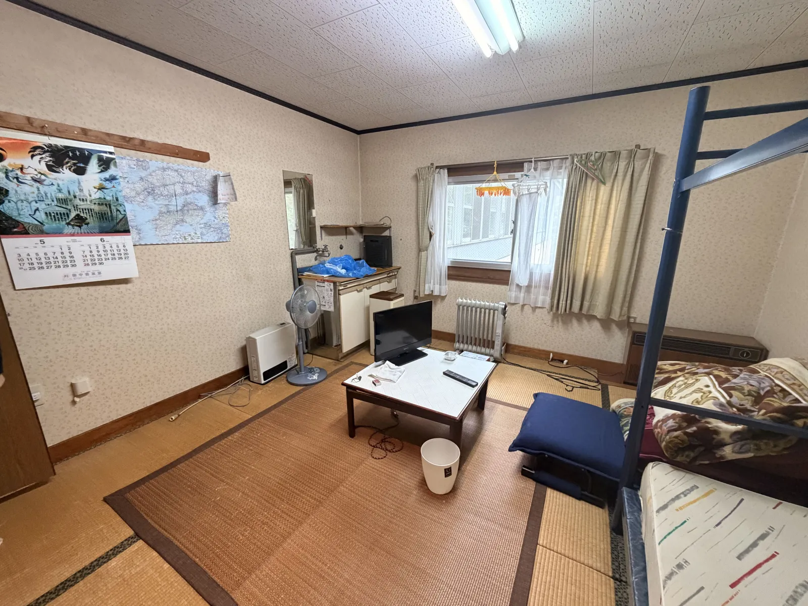 「入寮先：一例」こちらは広めタイプのお部屋となります。