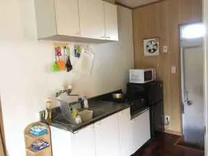 キッチン使用可能、自炊ができます！