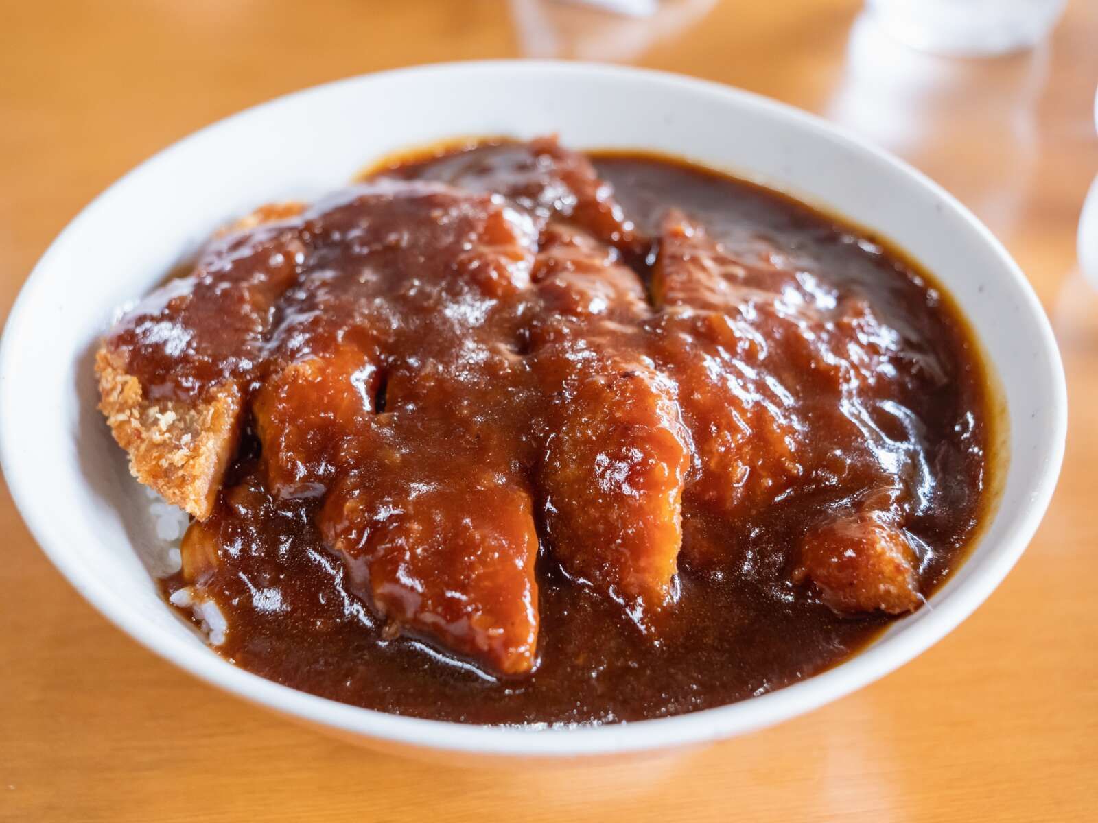 岡山の名物料理！デミかつ！！