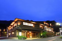 立派な旅館の様子