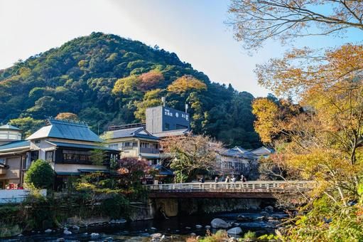 繁忙期は観光客であふれます！休日も飽きずに楽しめます！